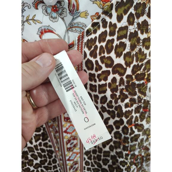 Chicos Top Shirt Women's Large Beige Leopard Floral Bell Sleeve Size 0 Cottage - Picture 7 of 10